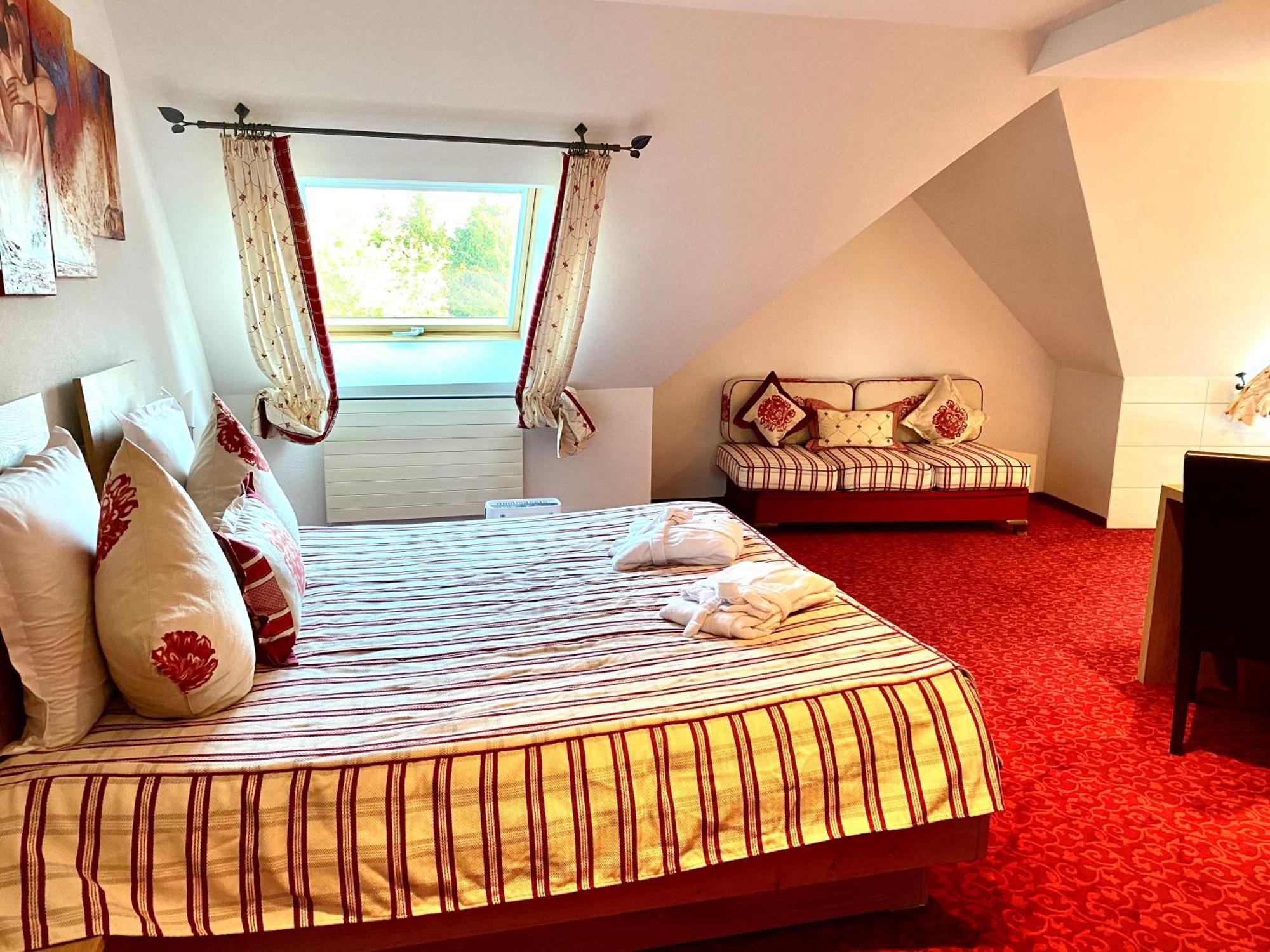 Hotel Restaurant Le Petit Kohlberg Lucelle Eksteriør billede