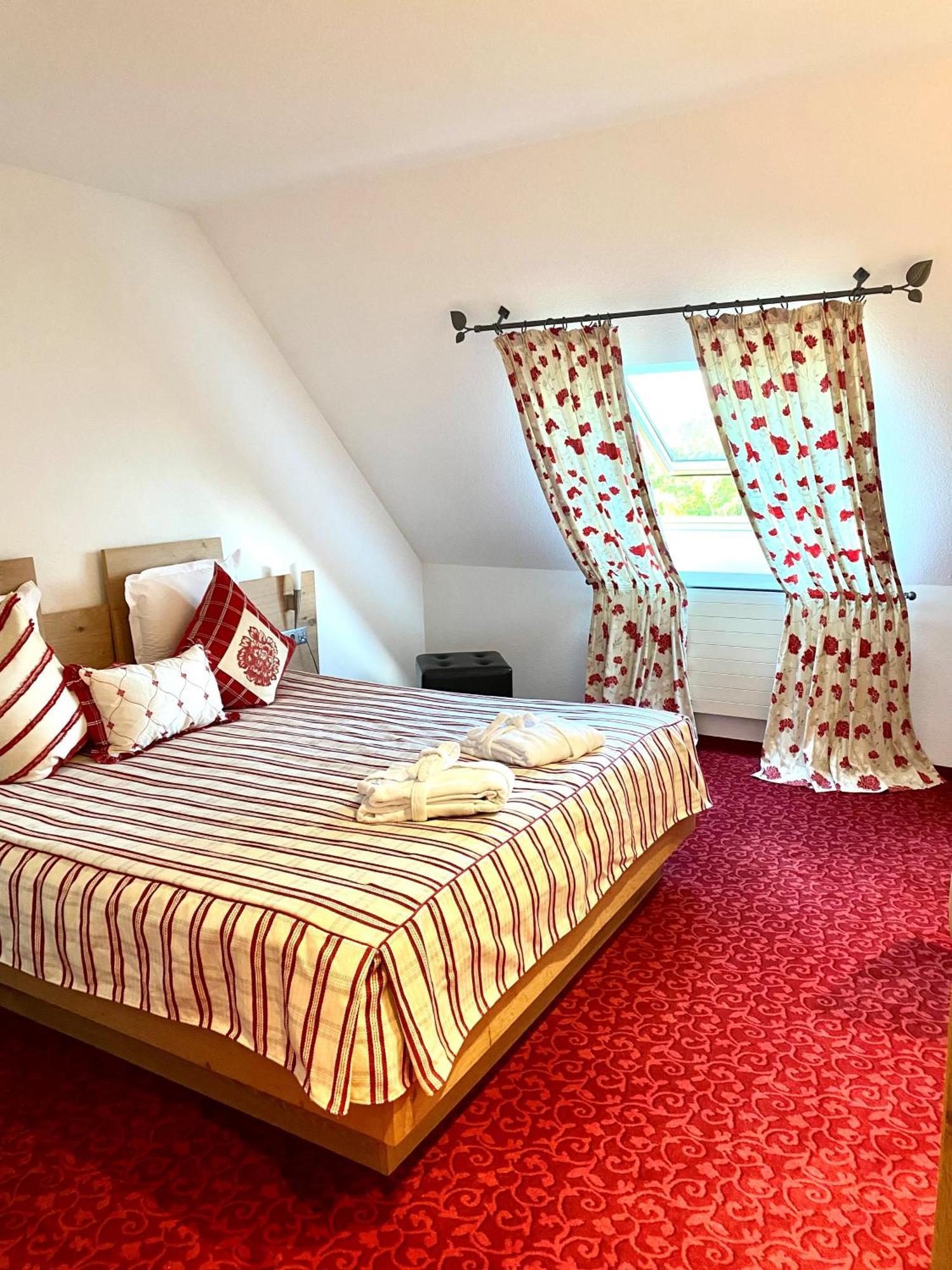 Hotel Restaurant Le Petit Kohlberg Lucelle Eksteriør billede